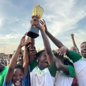 L’ONIDS Sensibilise les Ados et Jeunes de Karpala A Travers un Match de Football
